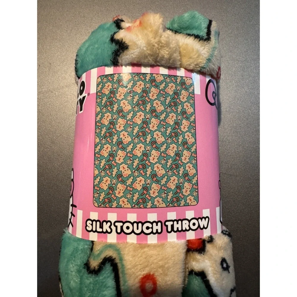 Hello Kitty Silk Touch Throw Blanket Green 40